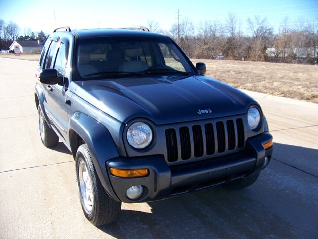 2002 Jeep Liberty Super