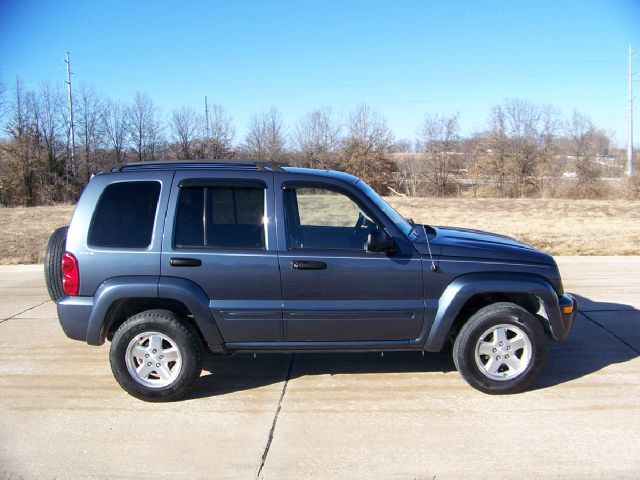 2002 Jeep Liberty Super