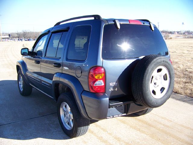 2002 Jeep Liberty Super
