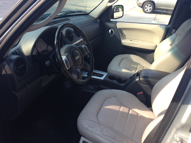 2002 Jeep Liberty Super