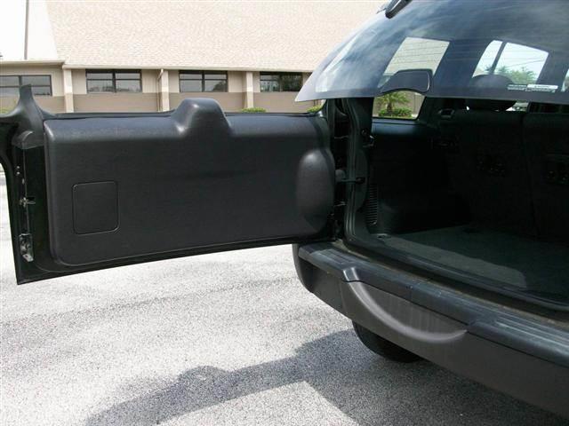 2002 Jeep Liberty 2 Dr SC2 Coupe