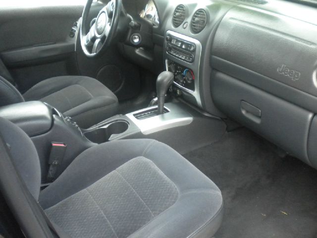 2002 Jeep Liberty Super