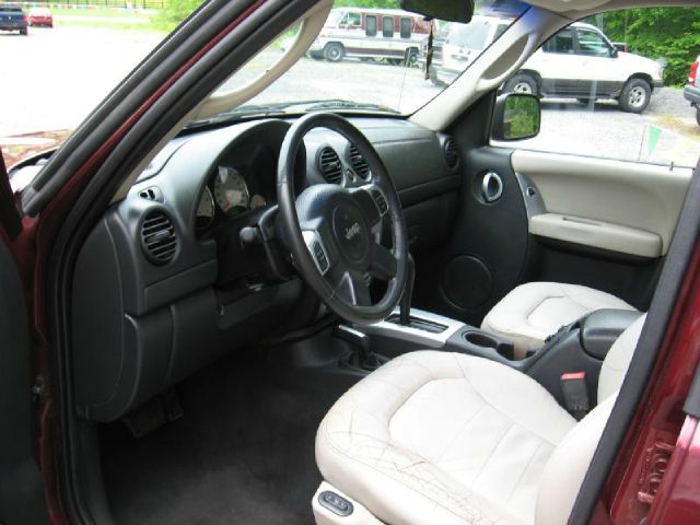 2002 Jeep Liberty Super