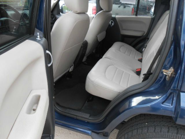 2003 Jeep Liberty Super