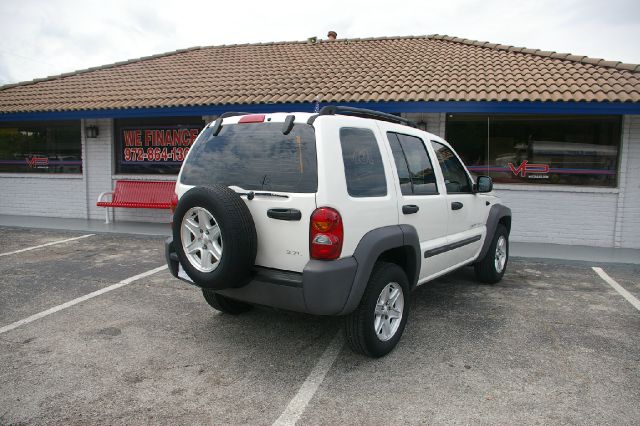 2003 Jeep Liberty Extended Cab V8 LT W/1lt