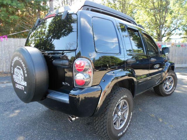 2003 Jeep Liberty Extended Sport Util 4D