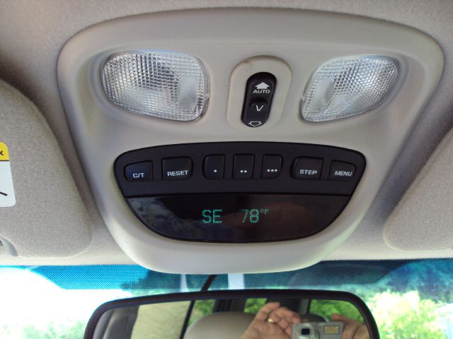 2003 Jeep Liberty Super