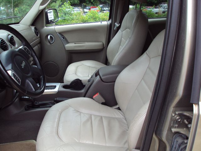 2003 Jeep Liberty Super