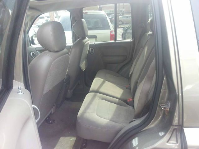 2003 Jeep Liberty Super