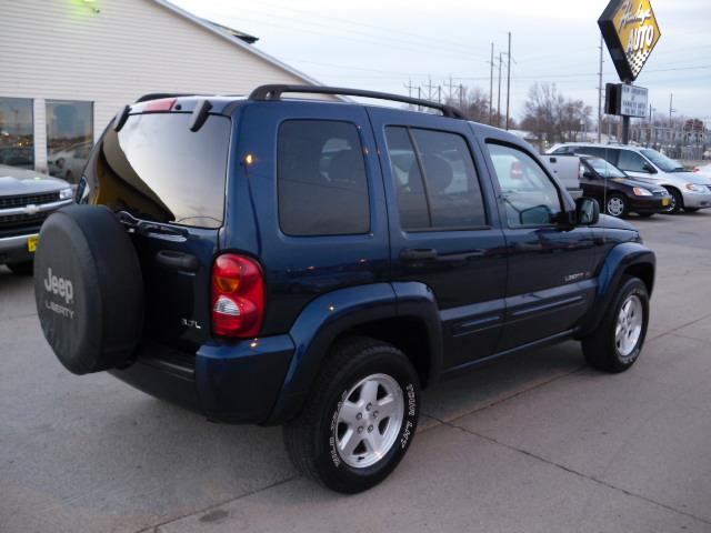 2003 Jeep Liberty SLT 25