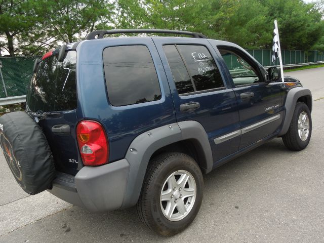 2003 Jeep Liberty Elk Conversion Van