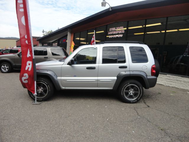 2003 Jeep Liberty 2.8 Avant Quattro AWD