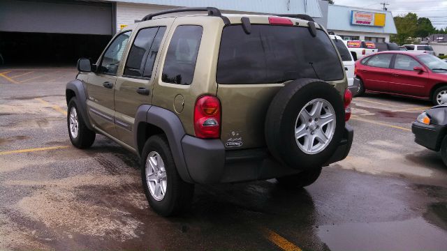 2003 Jeep Liberty Elk Conversion Van