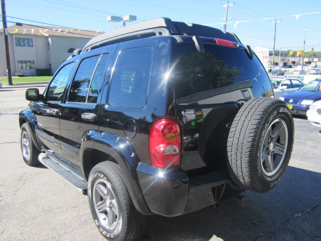 2003 Jeep Liberty Extended Sport Util 4D