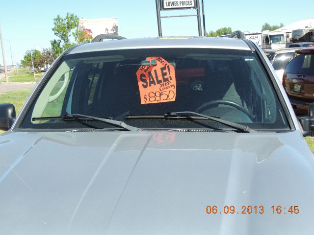 2003 Jeep Liberty Elk Conversion Van