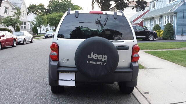 2003 Jeep Liberty Elk Conversion Van