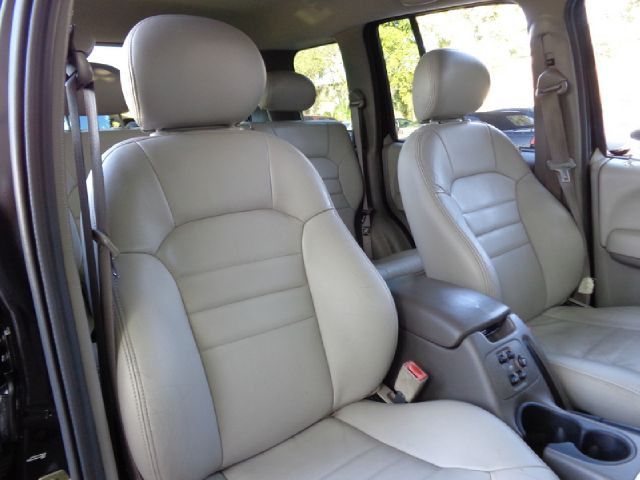 2003 Jeep Liberty Lariat Crew Cab 2WD Super Duty