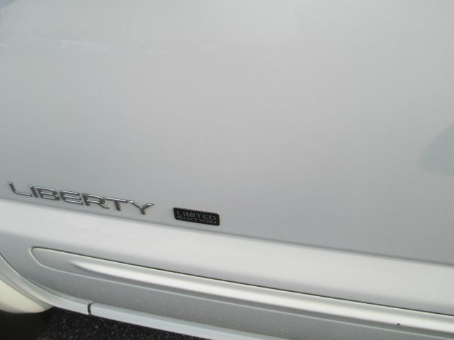 2003 Jeep Liberty Super