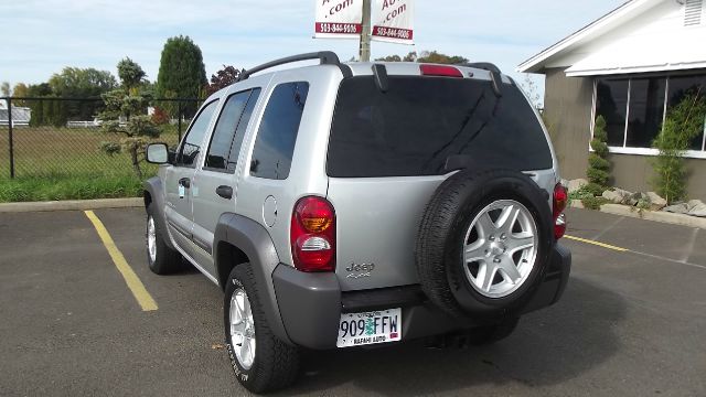 2003 Jeep Liberty Elk Conversion Van
