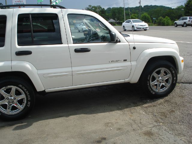 2003 Jeep Liberty Super