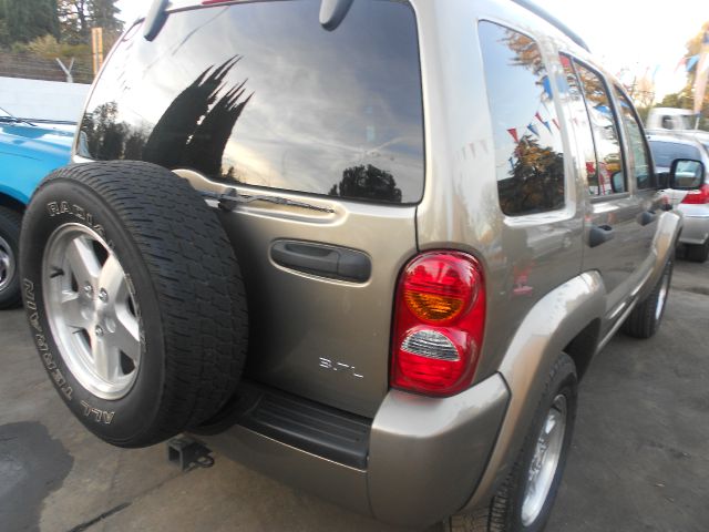 2003 Jeep Liberty Super