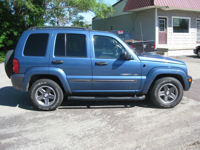 2004 Jeep Liberty AWD Ultimate