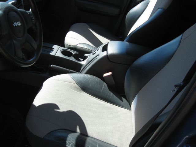 2004 Jeep Liberty AWD Ultimate