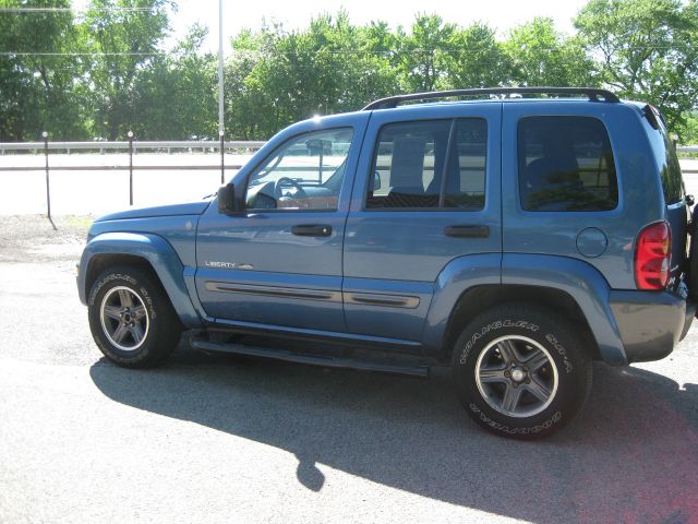 2004 Jeep Liberty AWD Ultimate