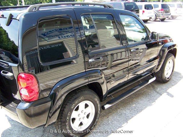 2004 Jeep Liberty Unknown