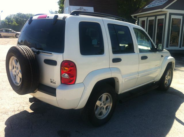 2004 Jeep Liberty Super