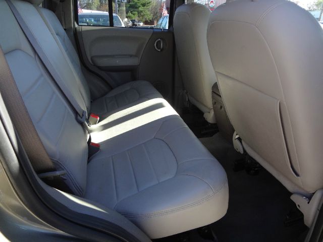 2004 Jeep Liberty Super