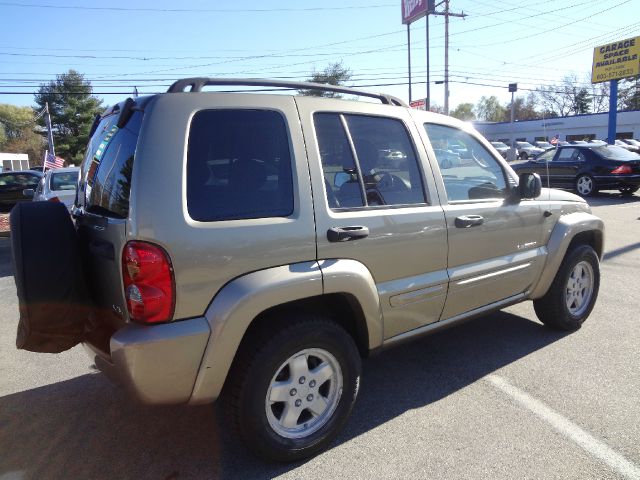 2004 Jeep Liberty Super