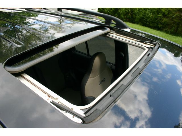 2004 Jeep Liberty AWD Ultimate