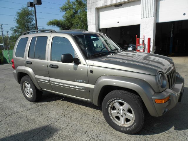 2004 Jeep Liberty Super