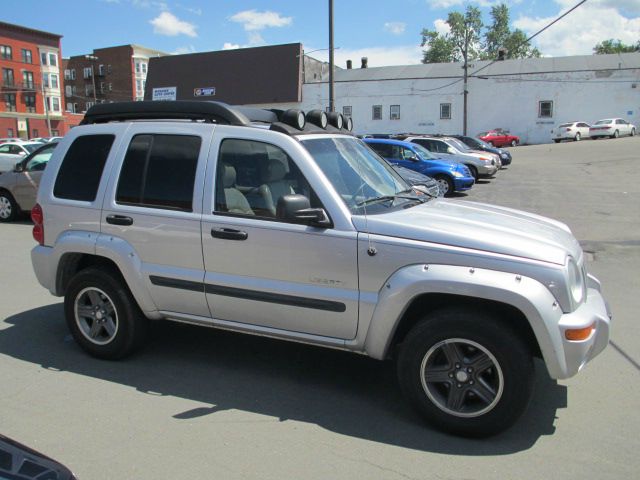 2004 Jeep Liberty Extended Sport Util 4D
