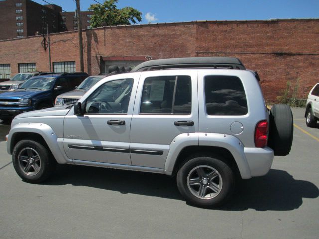2004 Jeep Liberty Extended Sport Util 4D