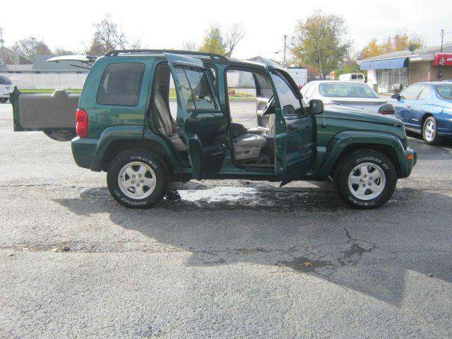 2004 Jeep Liberty Super
