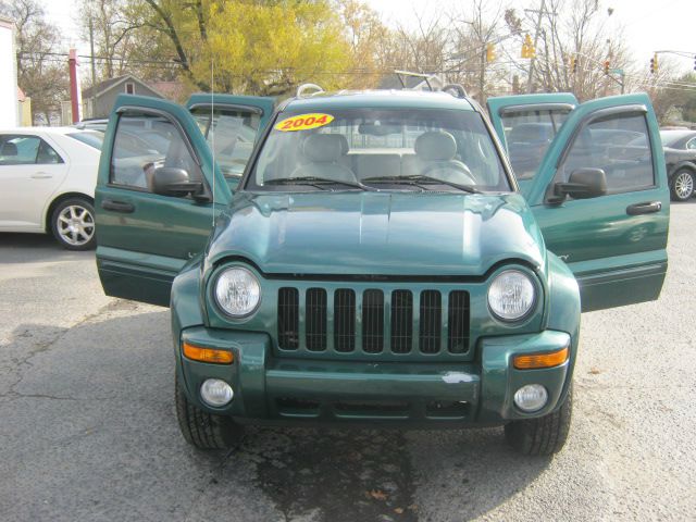 2004 Jeep Liberty Super