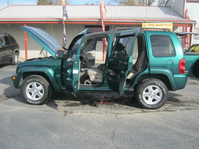 2004 Jeep Liberty Super