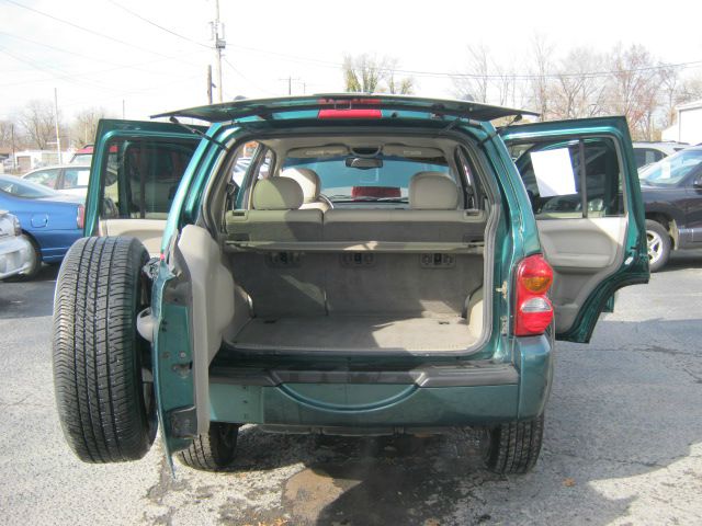 2004 Jeep Liberty Super