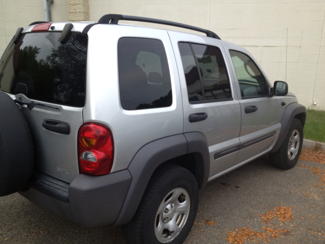 2004 Jeep Liberty Elk Conversion Van