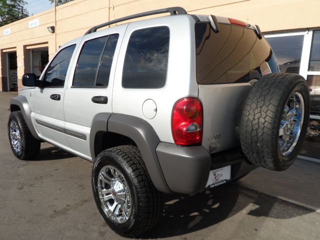 2004 Jeep Liberty Crew Cab Amarillo 4X4