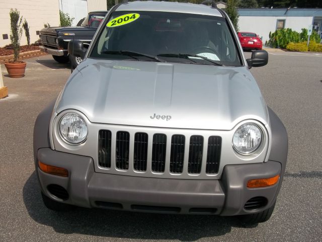 2004 Jeep Liberty Elk Conversion Van
