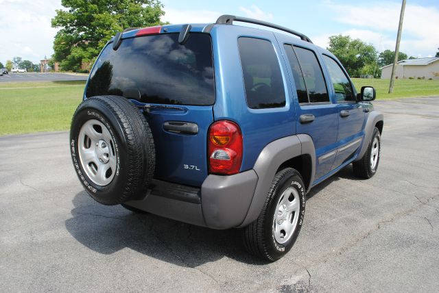2004 Jeep Liberty Elk Conversion Van
