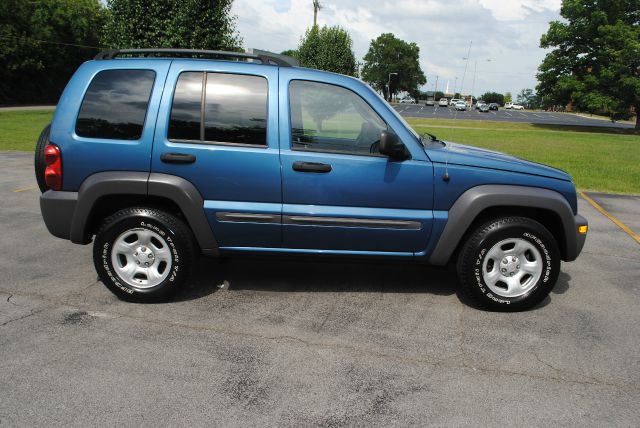 2004 Jeep Liberty Elk Conversion Van