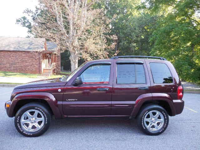 2004 Jeep Liberty C1500 Scottsdale