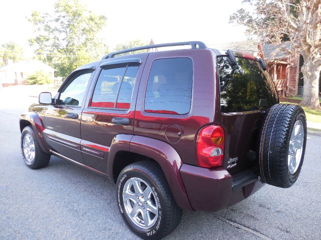 2004 Jeep Liberty C1500 Scottsdale