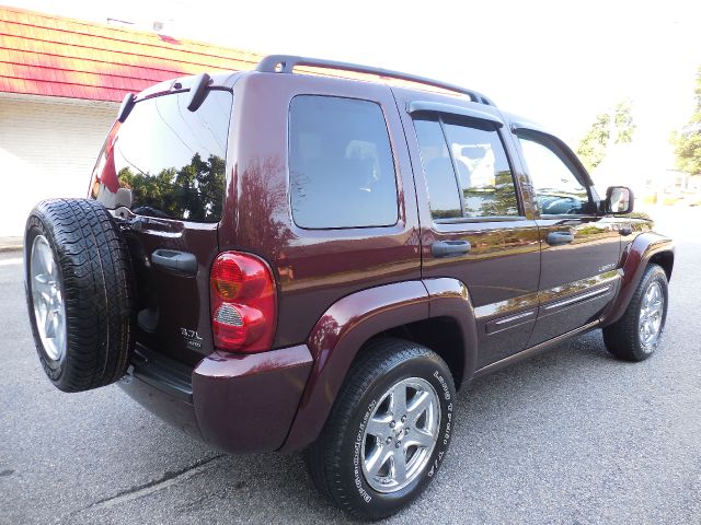 2004 Jeep Liberty C1500 Scottsdale