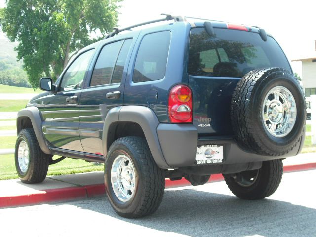 2004 Jeep Liberty Elk Conversion Van