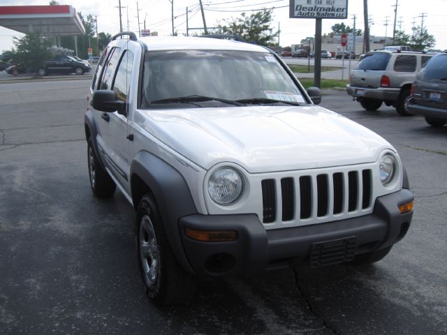 2004 Jeep Liberty SLT 25